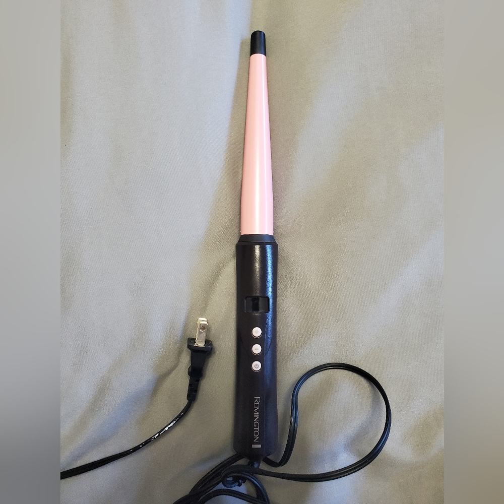 Remington Black and Pink Styling Wand